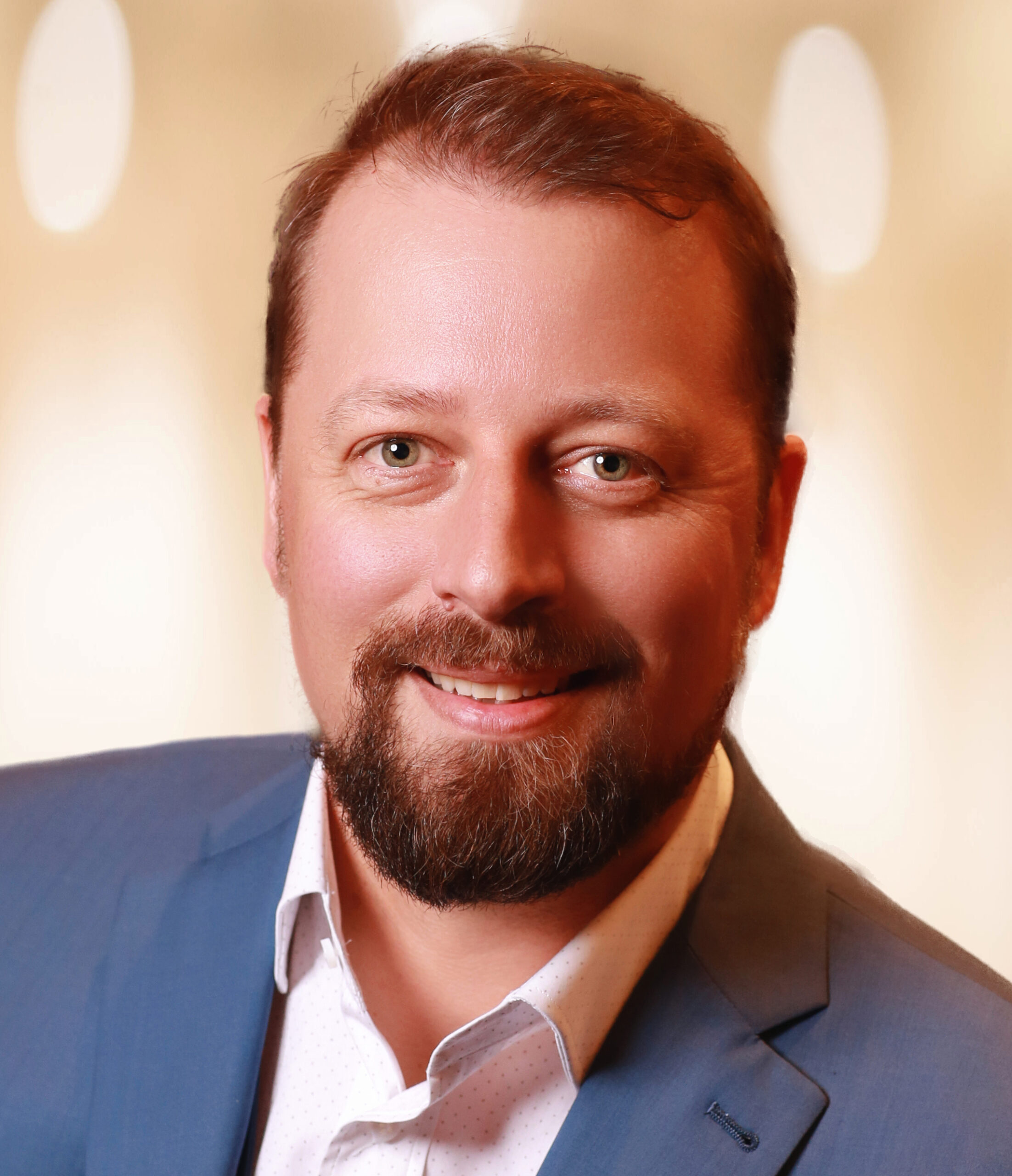 Headshot of Stephen Parama