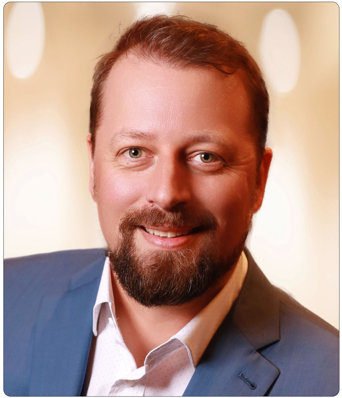 Headshot of Stephen Parama