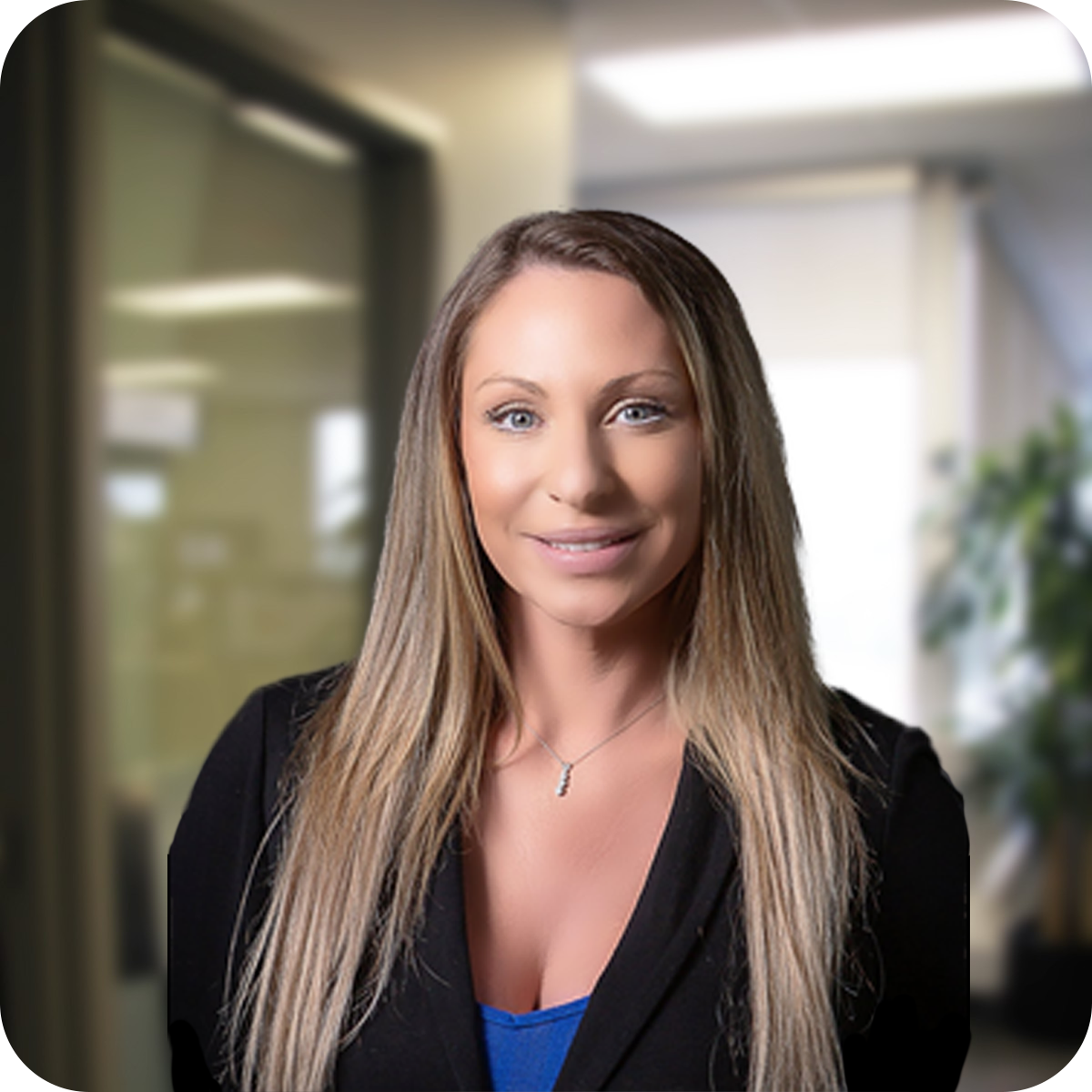 Headshot of Candace Wood